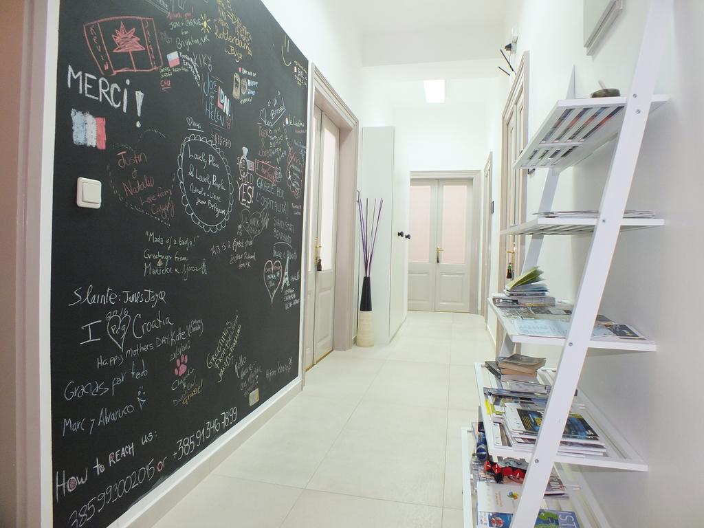 Apartman Draguc プーラ エクステリア 写真